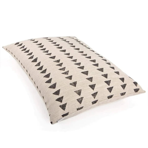 Pinnacles Dog Bed